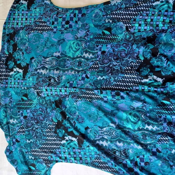 White Stag XL Short Sleeved Pull Over Top - Picture 9 of 9